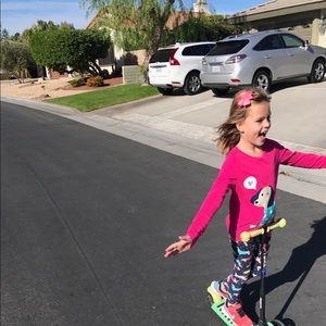 Meet your Posher, Kelley